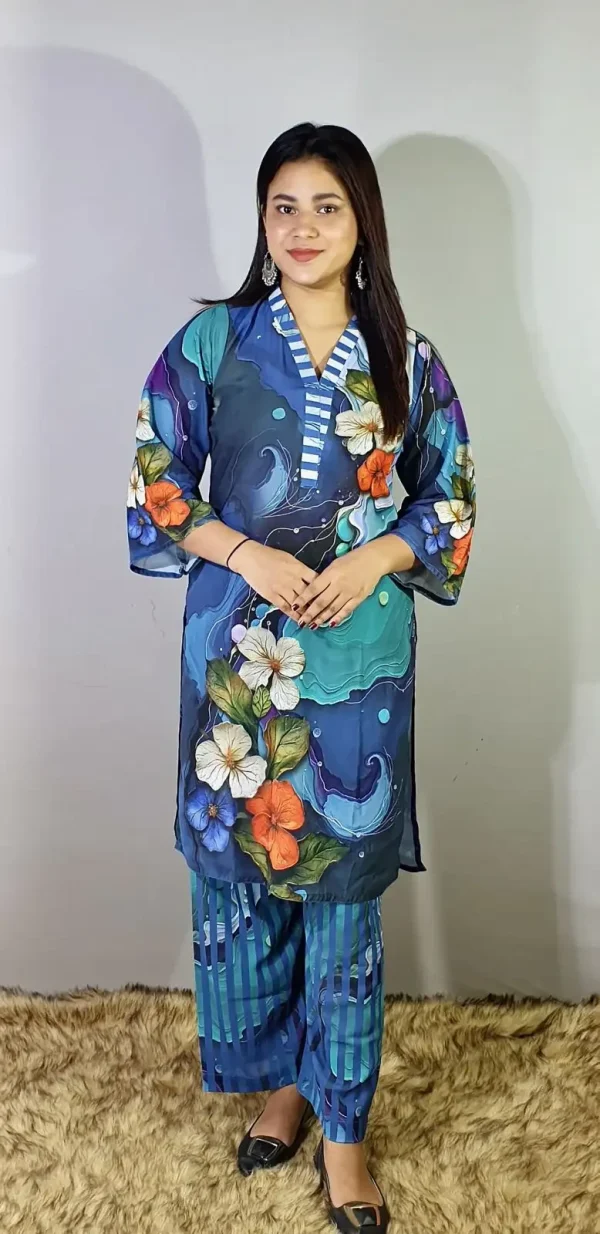 Elegant Floral Matching Set Colors Smile